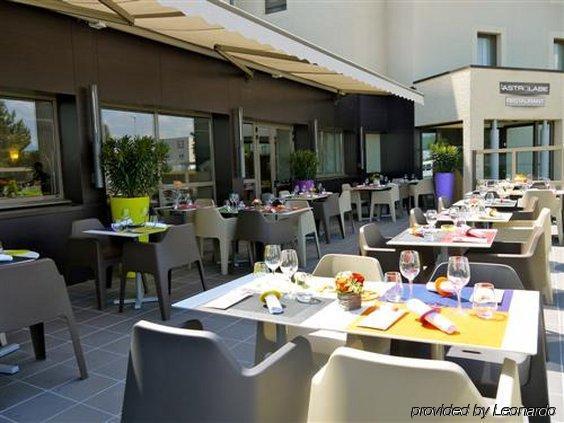 Ibis Styles Clermont-Ferrand Aeroport Hotel Restaurant photo