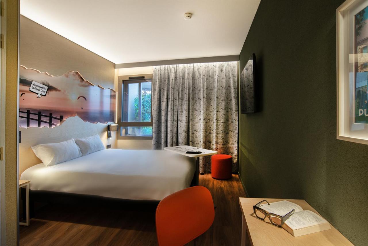 Ibis Styles Clermont-Ferrand Aeroport Hotel Exterior photo